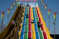 Tolles Wetter herrschte beim Abschluss der Osterkirmes auf dem Flugfeld.