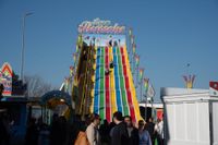 Tolles Wetter herrschte beim Abschluss der Osterkirmes auf dem Flugfeld.