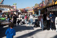 Tolles Wetter herrschte beim Abschluss der Osterkirmes auf dem Flugfeld.