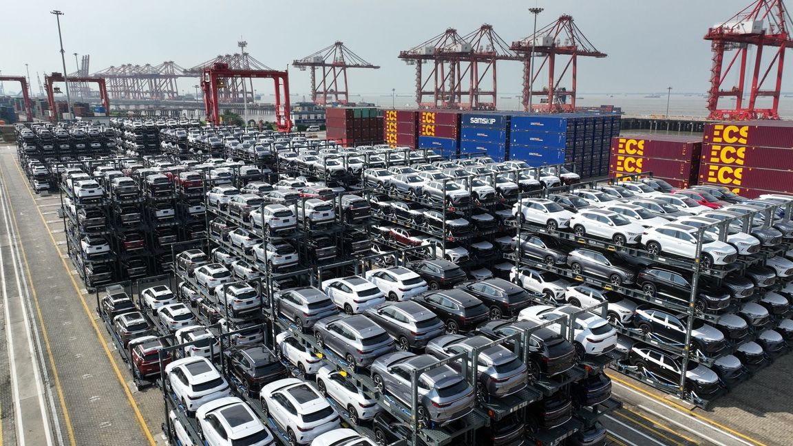 Chinesische Elektroautos vor dem Export. Deutschland ist bisher selten das Ziel.
