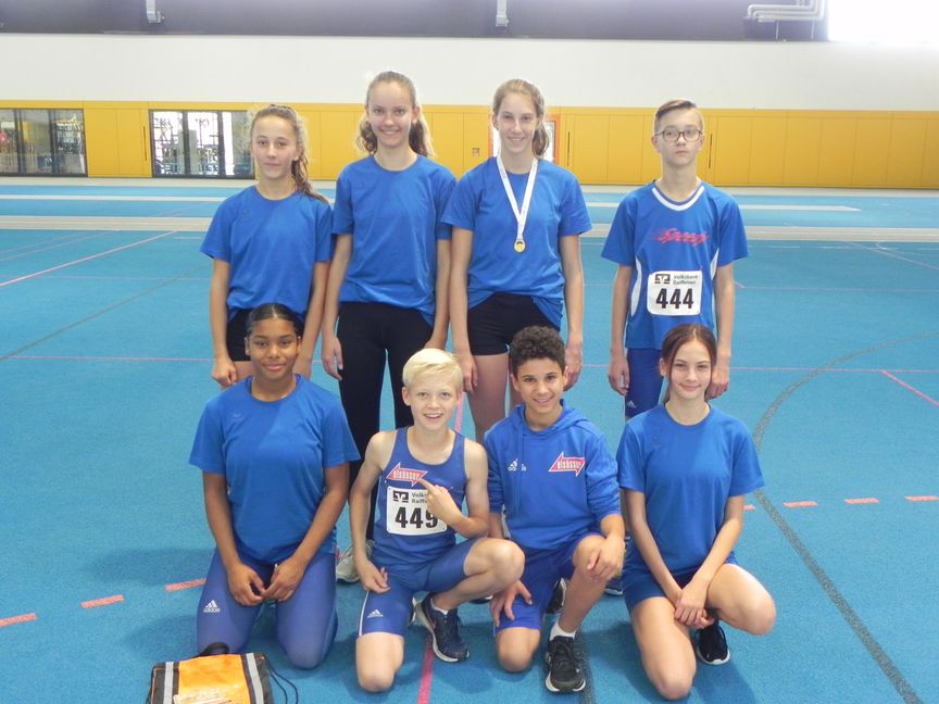 Hannah Stündel, Liv Gernhöfer, Noemi Vogrin (alle Spvgg Holzgerlingen), Daniel Backers (hintere Reihe von links), 
Eucheria Lenson, Tammes Ripke, Ruben Berretta, Irene Voloaca (vorne vom links).