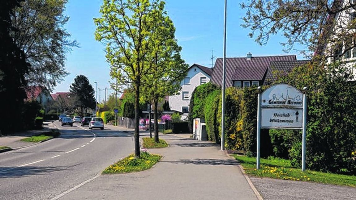 Der kombinierte Geh- und Radweg an der Holzgerlinger Straße – Anlass für eine Auseinandersetzung mit unlauteren Mitteln. Bild: Jung