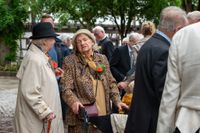 125 Sindelfingerinnen und Sindelfinger aus sechs Jahrgängen treffen sich zur traditionellen Jahrgangsfeier.