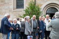 125 Sindelfingerinnen und Sindelfinger aus sechs Jahrgängen treffen sich zur traditionellen Jahrgangsfeier.