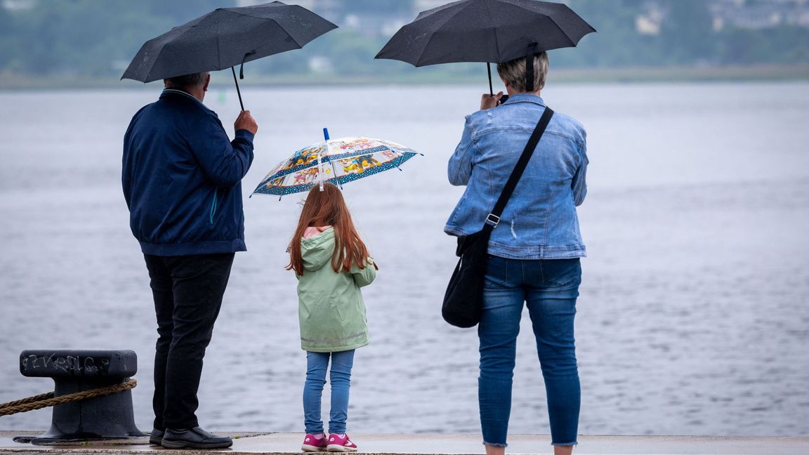 Hierzulande war es im Mai vielerorts besser, wenn man einen Regenschirm dabei hatte.