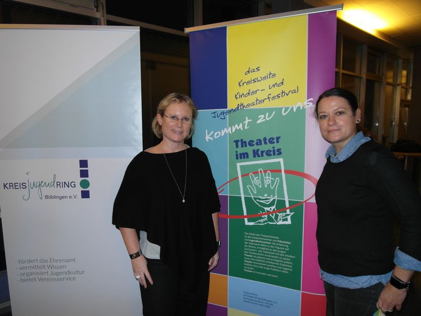 Die Geschäftsführerin des Kreisjugendrings Böblingen, Ekaterina Ohngemach, zeichnet zusammen mit Kreisjugendreferentin Beate Renninger für Planung und Organisation des Jugendtheaterfestivals "Theater im Kreis" verantwortlich.     Bild: Staber
