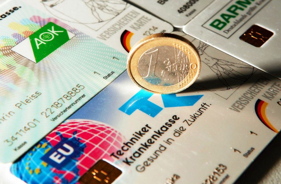 Die Krankenkassen befürchten ein großes Finanzloch.