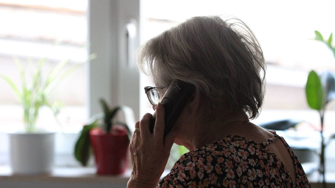 Die Senioren-Union fordert ein „Recht auf analoges Leben“. (Symbolbild)