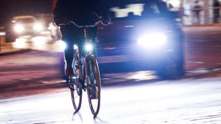 Schlechten Straßenverhältnisse erschweren in Teilen Baden-Württembergs den Arbeitsweg (Symbolbild).