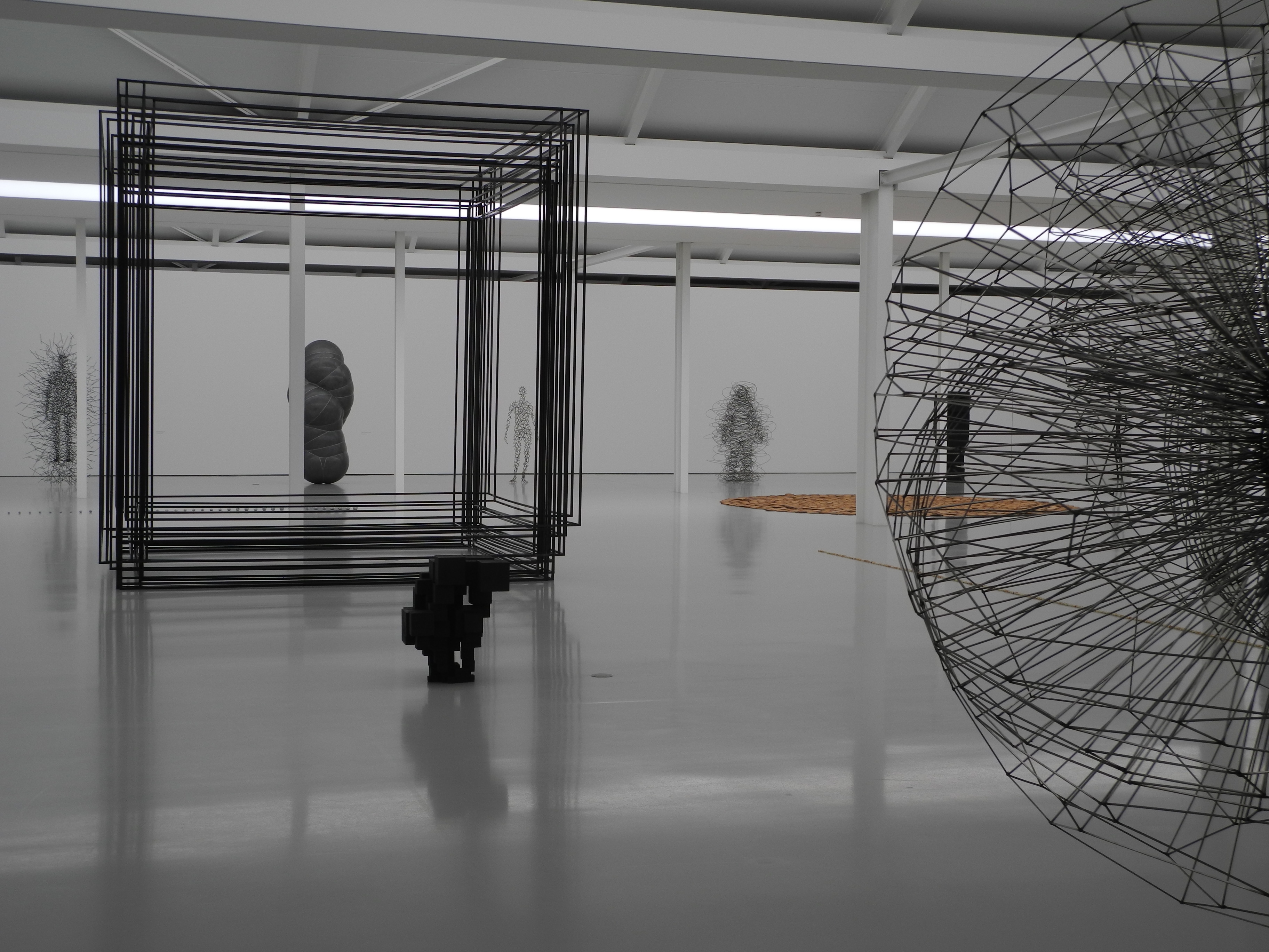 Das Schauwerk in Sindelfingen gibt in einer Werkschau Einblicke in das Schaffen des britischen Künstlers Antony Gormley. Die Ausstellung ist bis nächsten April zu sehen.            Bild: Volkmann