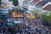 Party pur: Die ABBA-Tribute-Band lieferte das glänzende Finale von Sindelfingen rockt.
