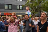 Party pur: Die ABBA-Tribute-Band lieferte das glänzende Finale von Sindelfingen rockt.