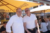 Kaiserwetter am 1. Mai: So war die Hocketse der Sindelfinger Jahrgänge auf dem Wettbachplatz.