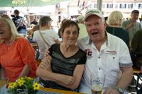 Kaiserwetter am 1. Mai: So war die Hocketse der Sindelfinger Jahrgänge auf dem Wettbachplatz.