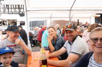 Kaiserwetter und Besucherströme beim Ehninger Pfingstmarkt