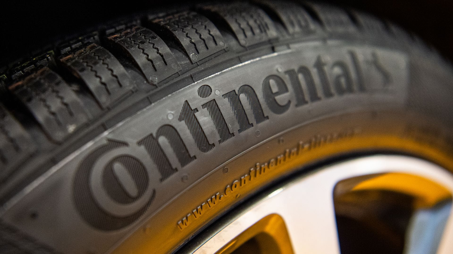 Das Traditionsunternehmen Continental richtet sich neu aus und kehrt zu seinen Ursprüngen zurück. (Archivbild)