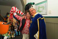 Ausgelassenheit und gute Laune bei "So richtig Fasnet" in der Maichinger Turn- und Festhalle.