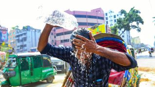 Wie hier in Bangladesch herrscht in vielen Ländern Südostasiens derzeit eine abnorme Hitzewelle.