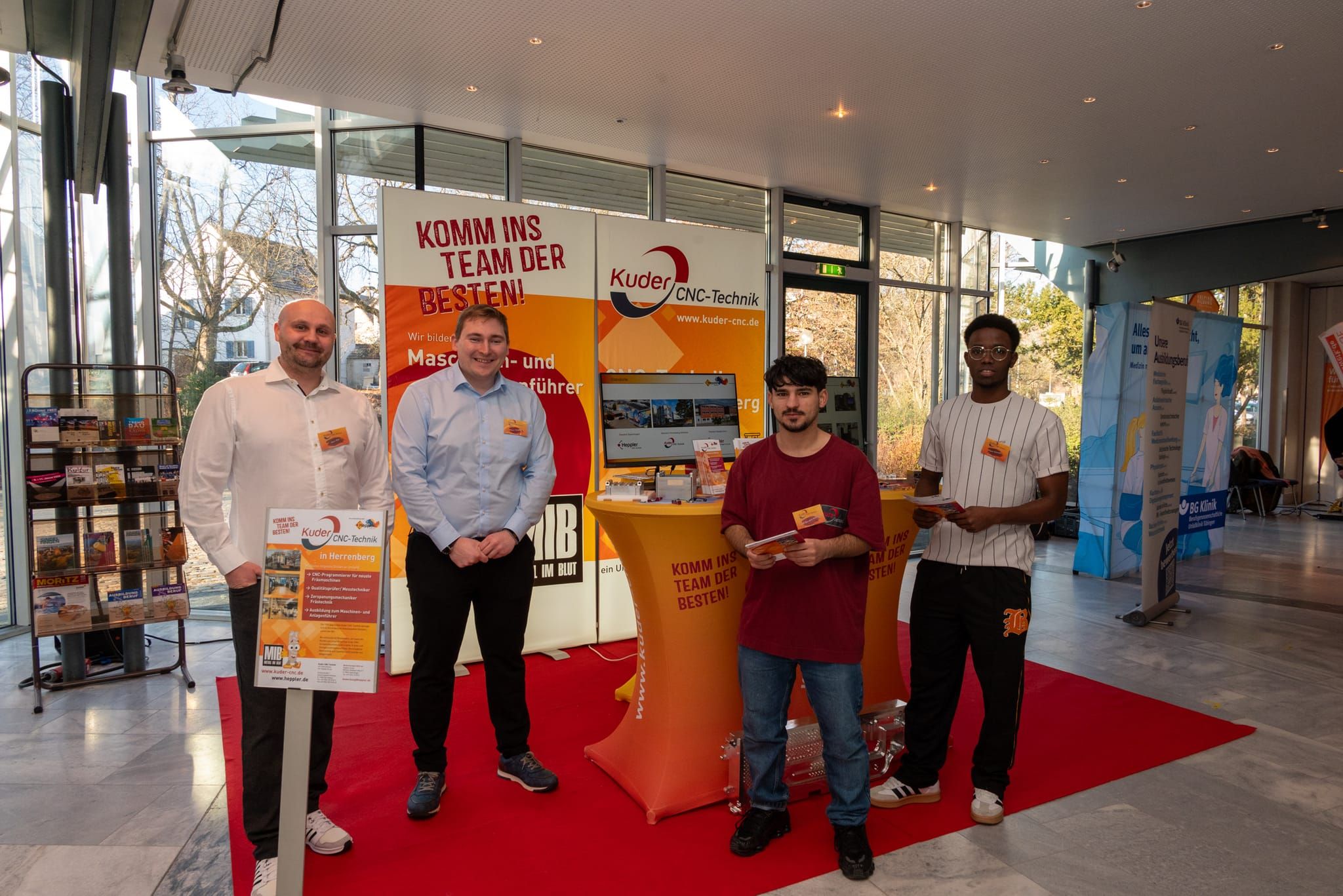 Großer Andrang bei der Azubi-Messe von Röhm-Medien in der Sindelfinger Stadthalle.
