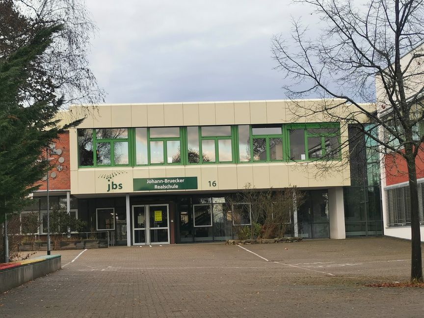 Die massiven IT-Probleme in der Johann-Bruecker-Realschule sollen schnellstmöglich behoben werden.          Bild: Hamann