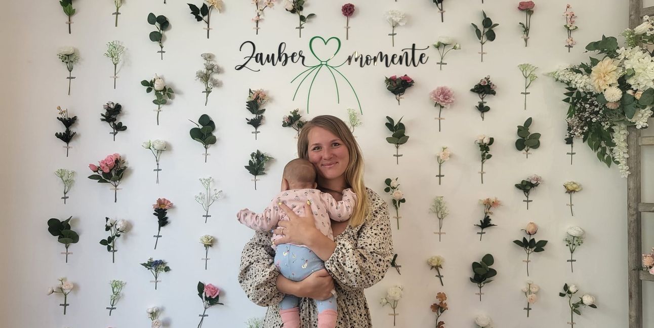 Mit gerade einmal 26 Jahren führt Valentine Gässler vier "Zaubermomente"-Ateliers - und hat damit eine neue Art von Brautmode in der Region etabliert.