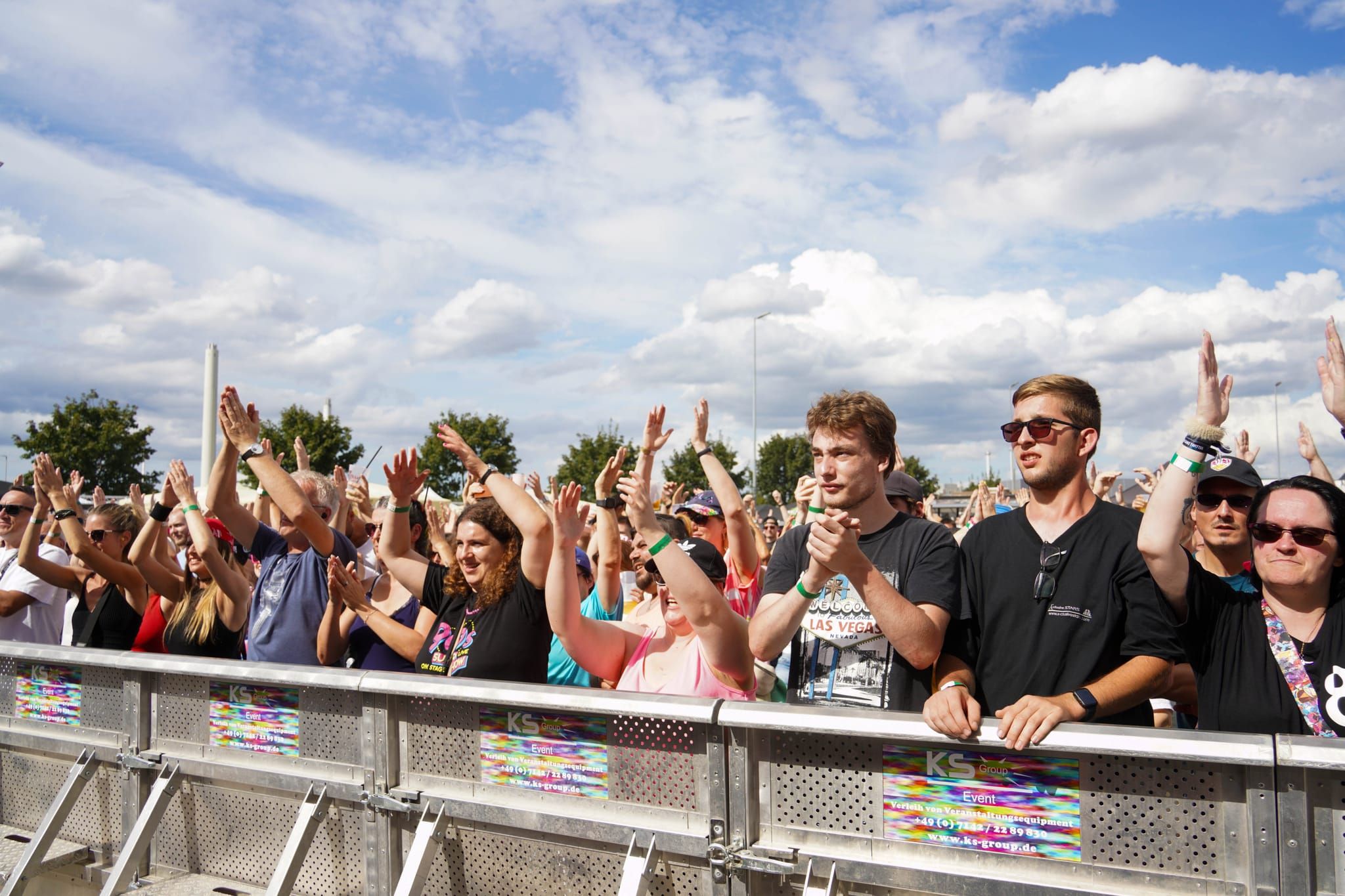 Ein ganzes Jahrzehnt voller Popkultur stand im Mittelpunkt bei der "90er Party" auf dem Flugfeld.