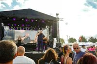 Ein ganzes Jahrzehnt voller Popkultur stand im Mittelpunkt bei der "90er Party" auf dem Flugfeld.