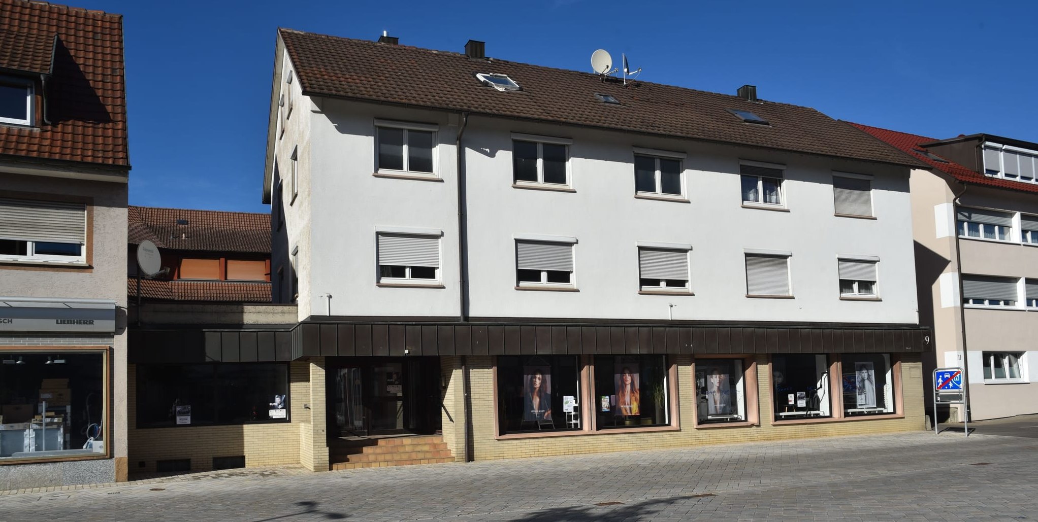seIn dieses Gebäude am Unteren Marktplatz soll die Magstadter Bücherei einziehen.  Bilder: Reichert