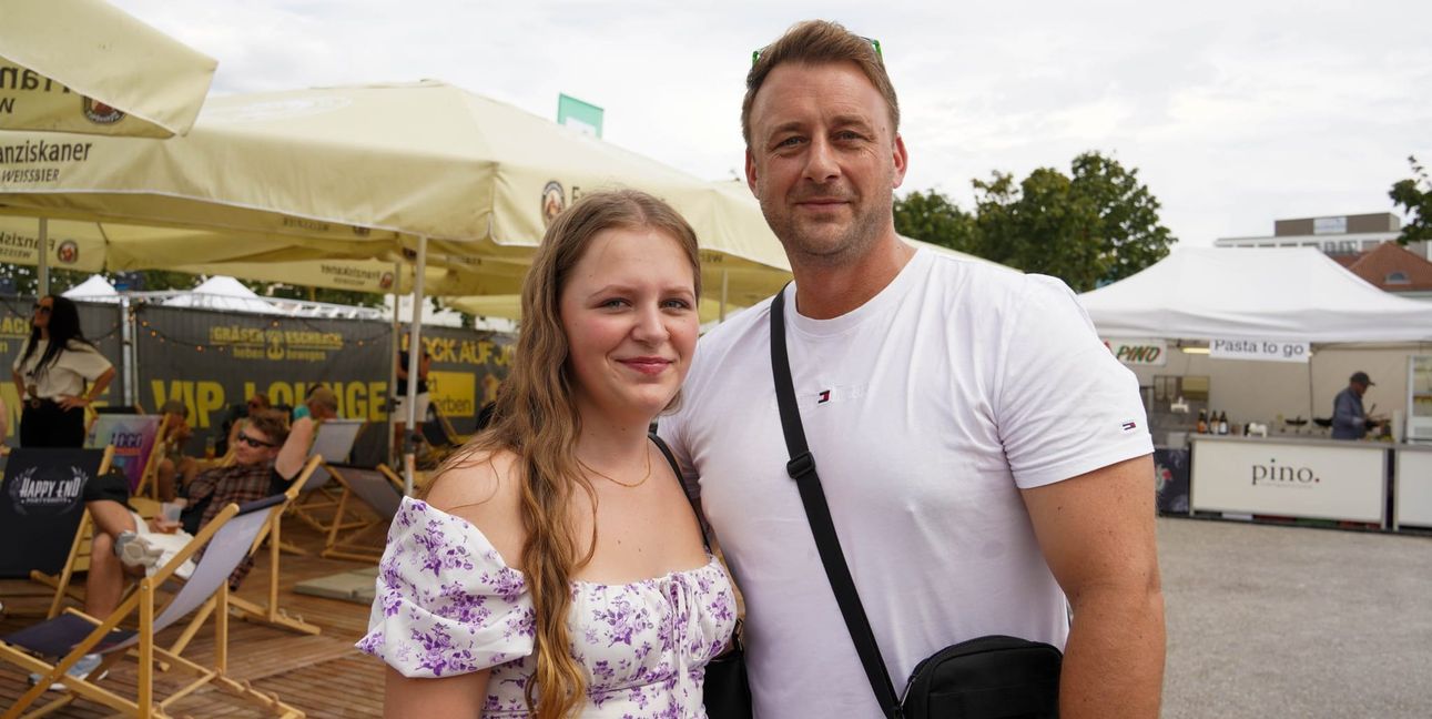 Aus Aargau in der Schweiz kamen David Glaubke (43) und seine Tochter Chayanne Pokorny (16).