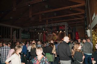 SWR 1 Disco in Dachtel: Volles Haus und eine Mega-Stimmung ab dem ersten Song. Die Party ging bis in die Nacht hinein.