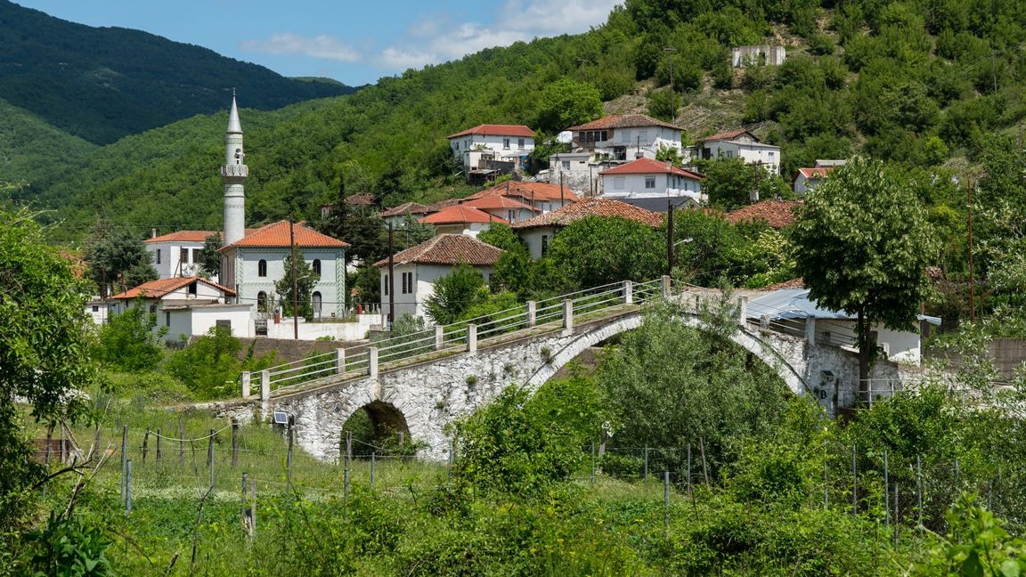 In Poamkendorf sieht man noch die Zeugnisse der osmanischen Herrschaft. Bild:  Hoppen