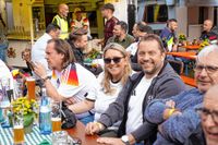 Public Viewing des EM-Eröfnungsspiels auf dem Wettbachplatz in Sindelfingen.