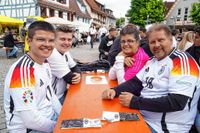 Public Viewing des EM-Eröfnungsspiels auf dem Wettbachplatz in Sindelfingen.