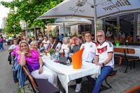 Public Viewing des EM-Eröfnungsspiels auf dem Wettbachplatz in Sindelfingen.