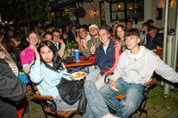 Public Viewing des EM-Eröfnungsspiels auf dem Wettbachplatz in Sindelfingen.