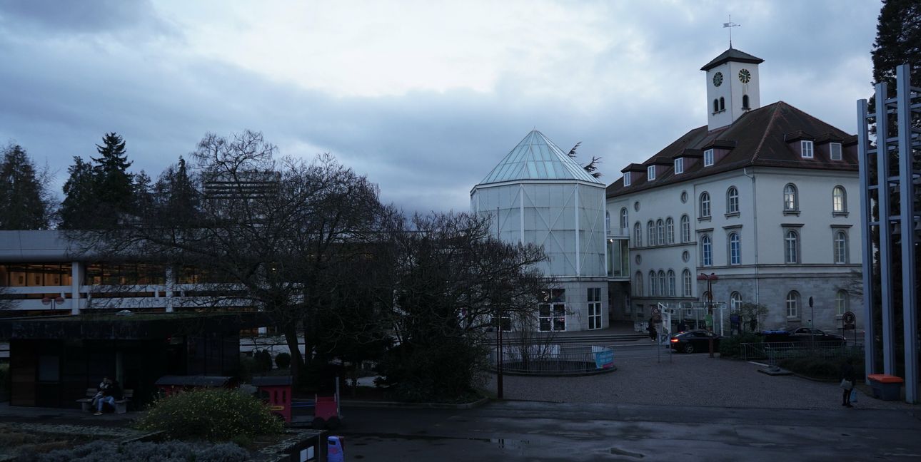 Bibliothek Oktogon und Galerie v.l. sind Teil des KMZ-Projekts. Das muss jetzt mit dem neuen Zielbild abgestimmt werden