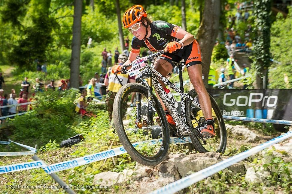 Die Schönaicherin Lisa Brandau (EBE-Racing-Team) fuhr beim Weltcup in Frankreich als Dritte erstmals auf das Siegertreppchen. Bild: Küstenbrück