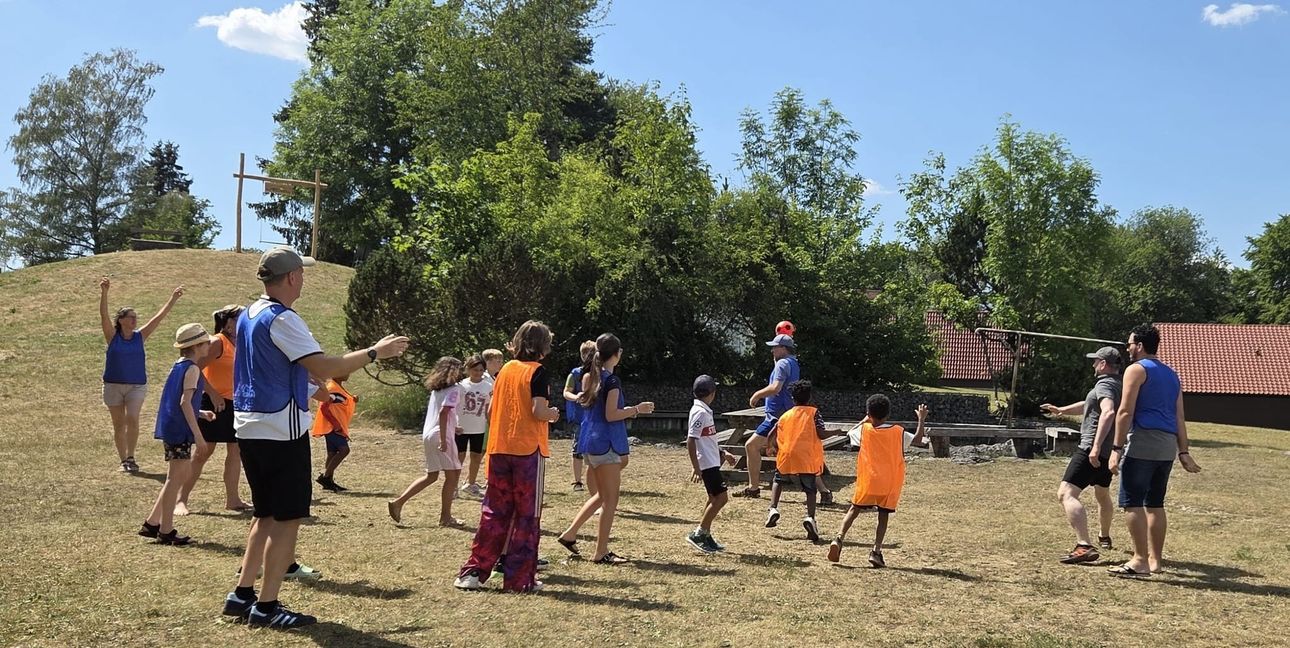 Bei den Kindern war vor allem das Gelände mit dem Spiel- und Sportplatz beliebt.