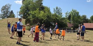 Bei den Kindern war vor allem das Gelände mit dem Spiel- und Sportplatz beliebt.