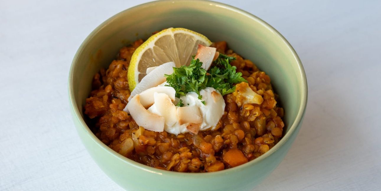 Linsencurry wärmt von innen.