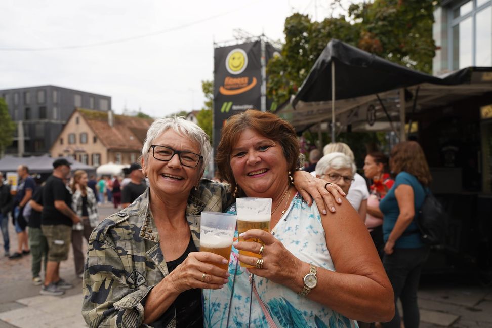 Partylaune pur bei Sifi rockt mit Songs von den Toten Hosen und den Ärzten