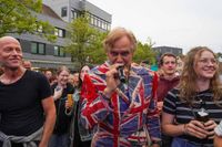 Partylaune pur bei Sifi rockt mit Songs von den Toten Hosen und den Ärzten