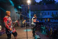 Partylaune pur bei Sifi rockt mit Songs von den Toten Hosen und den Ärzten