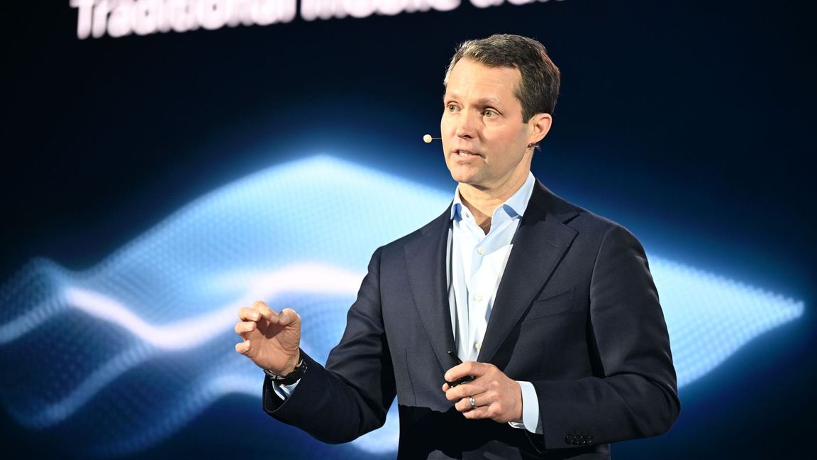 Nokia-Chef Justin Hotard sieht viel Arbeit auf die Netzbetreiber zukommen.