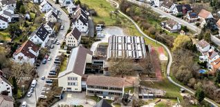 Die Buchhaldenhalle in Aidlingen bekommt nach der Sanierung keine Dachbegrünung.