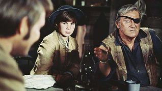 John Wayne ist „Der Marshal“ Rooster Cogburn, doch die 14-jährige Mattie (Kim Darby) ist ein mindestens genauso harter Knochen.
