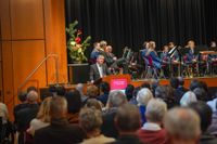 Rund 600 Besucher kamen in der Holzgerlinger Stadthalle zusammen.