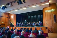 Rund 600 Besucher kamen in der Holzgerlinger Stadthalle zusammen.