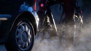 95 Prozent seiner Emissionen gehen nach dem Bericht der Energieagentur auf das Konto des Straßenverkehrs.