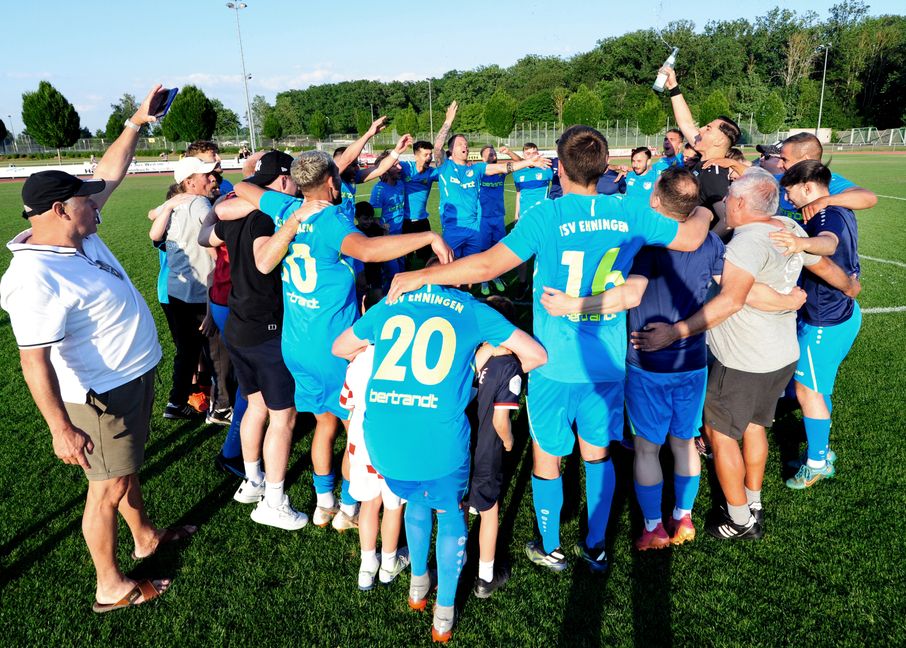 Der TSV Ehningen jubelt über den 2:1-Sieg gegen den TSV Crailsheim. Bild: photostampe